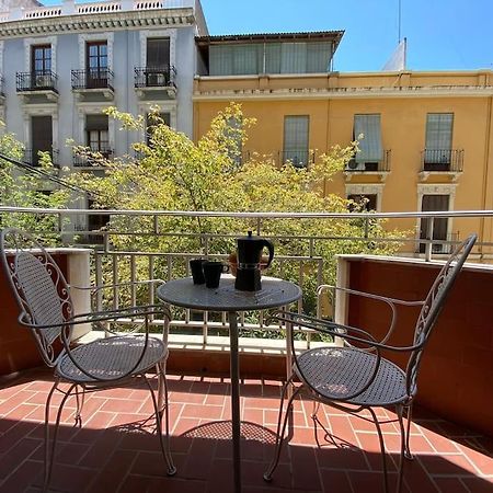 Piso En El Centro De Granada. Parking Opcionalアパートメント エクステリア 写真