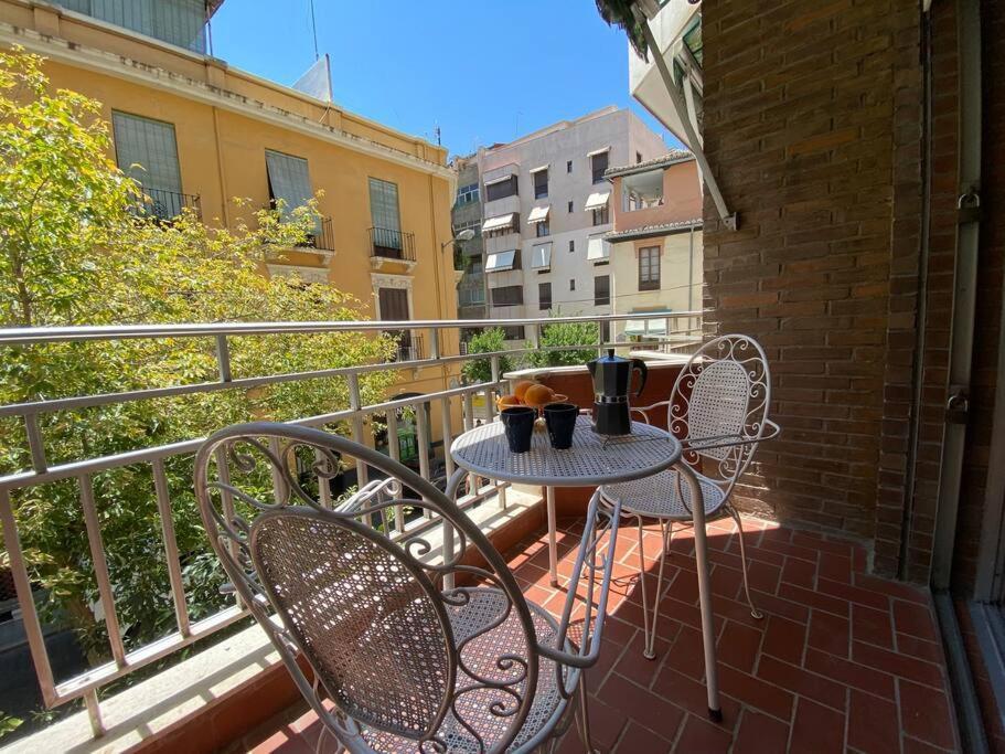 Piso En El Centro De Granada. Parking Opcionalアパートメント エクステリア 写真